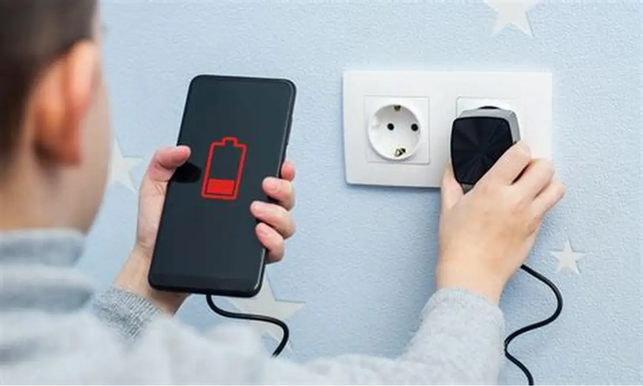Lire la suite à propos de l’article Comment Prolonger la Durée de Vie de la Batterie de Votre Smartphone ?
